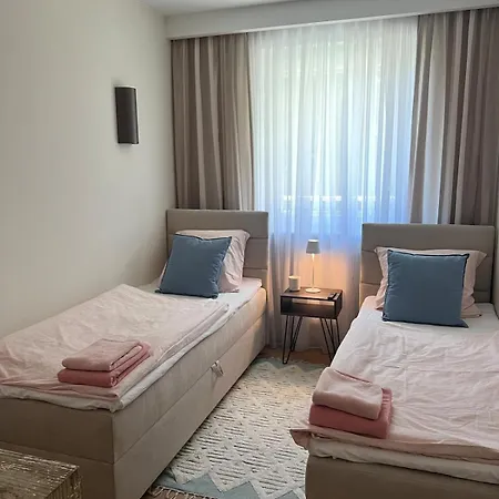 Nad Morzem アパート コウォブジェク